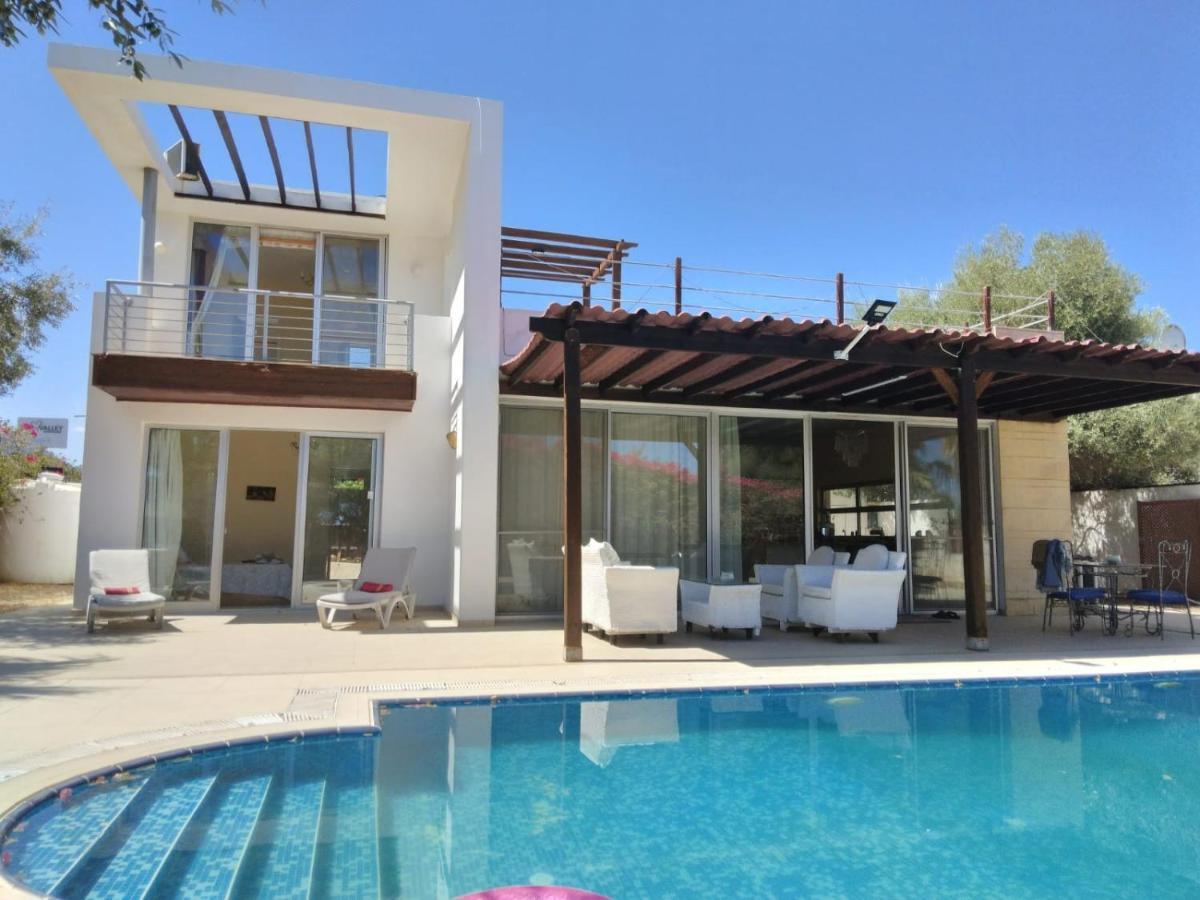 Aqua Royal Alexus Luxury Holiday Apartments Girne Esterno foto